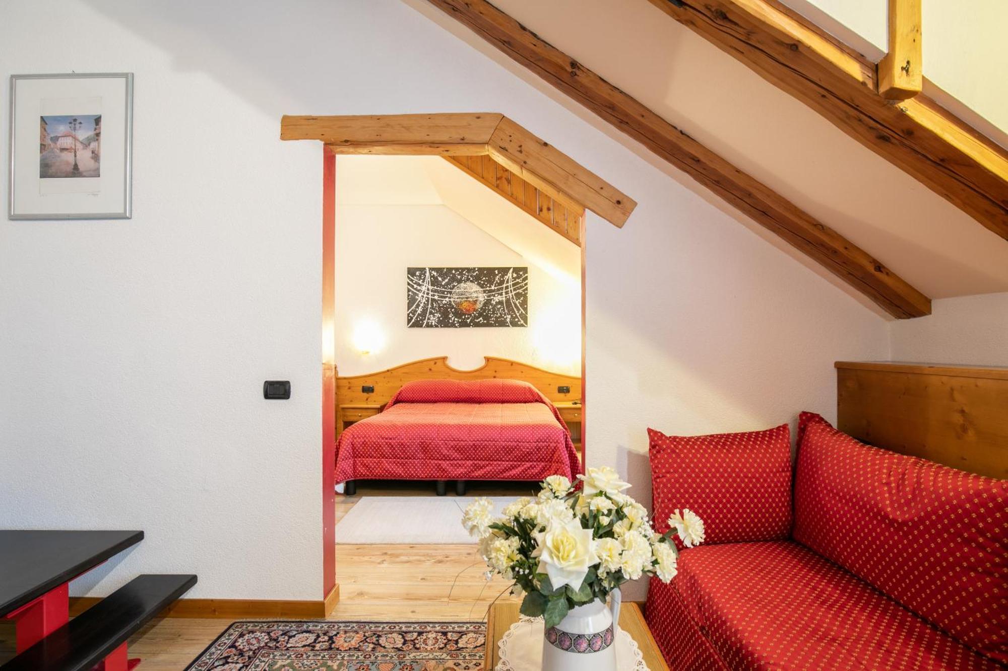 G. Hotel Des Alpes San Martino Di Castrozza Ngoại thất bức ảnh