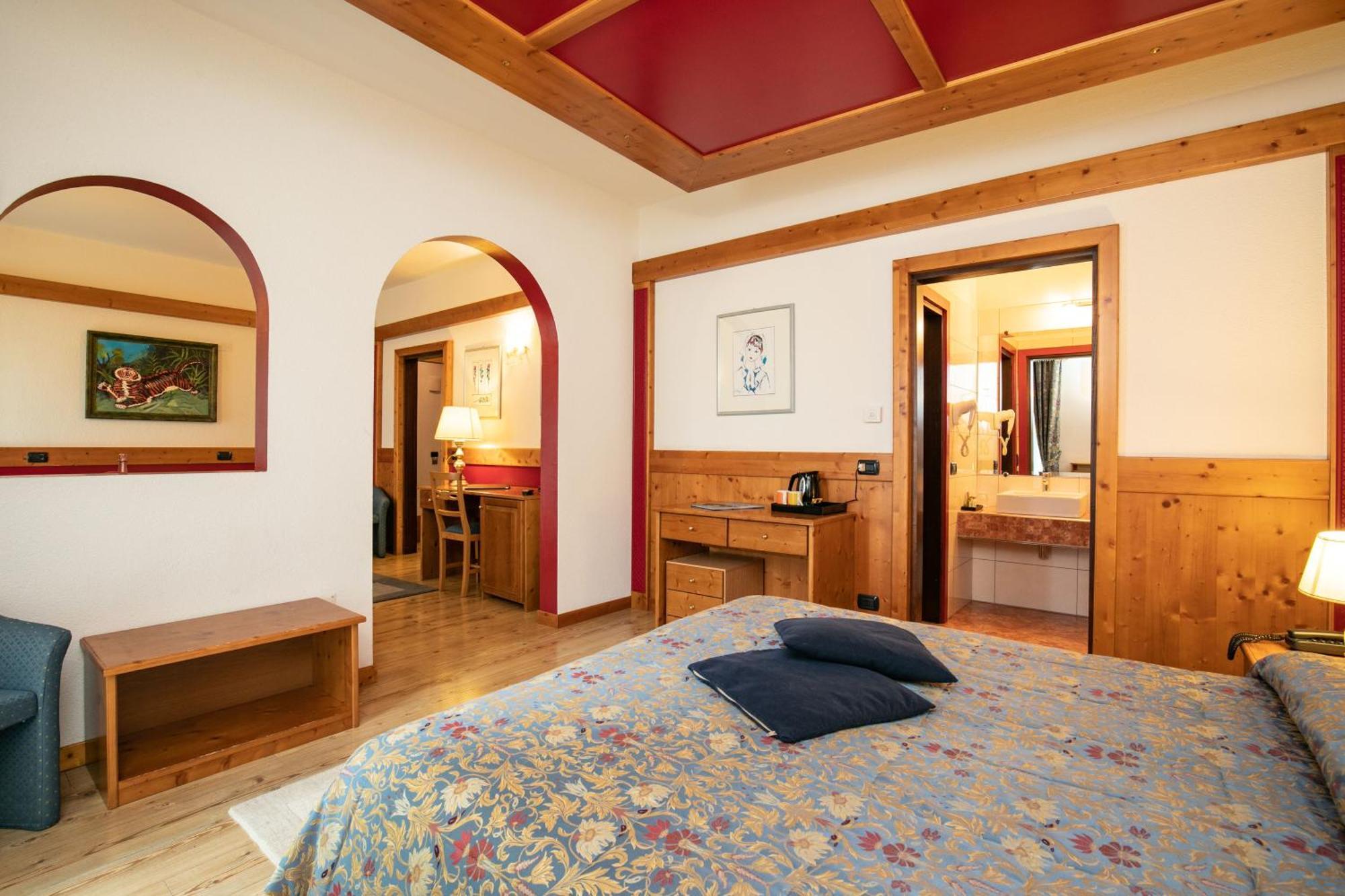 G. Hotel Des Alpes San Martino Di Castrozza Ngoại thất bức ảnh
